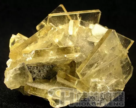 超微细重晶石磨粉机，重晶石粉碎机，重晶石磨粉设备