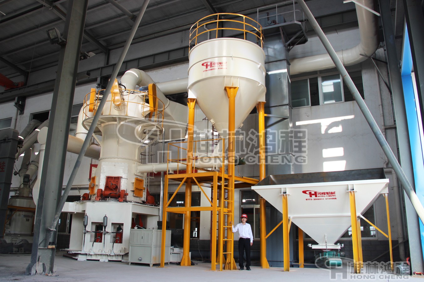 桂林鸿程新型磨粉设备，方解石超细粉立磨机，立磨，80-2500目方解石粉超细立磨粉机：HLMX系列超细立式磨粉机