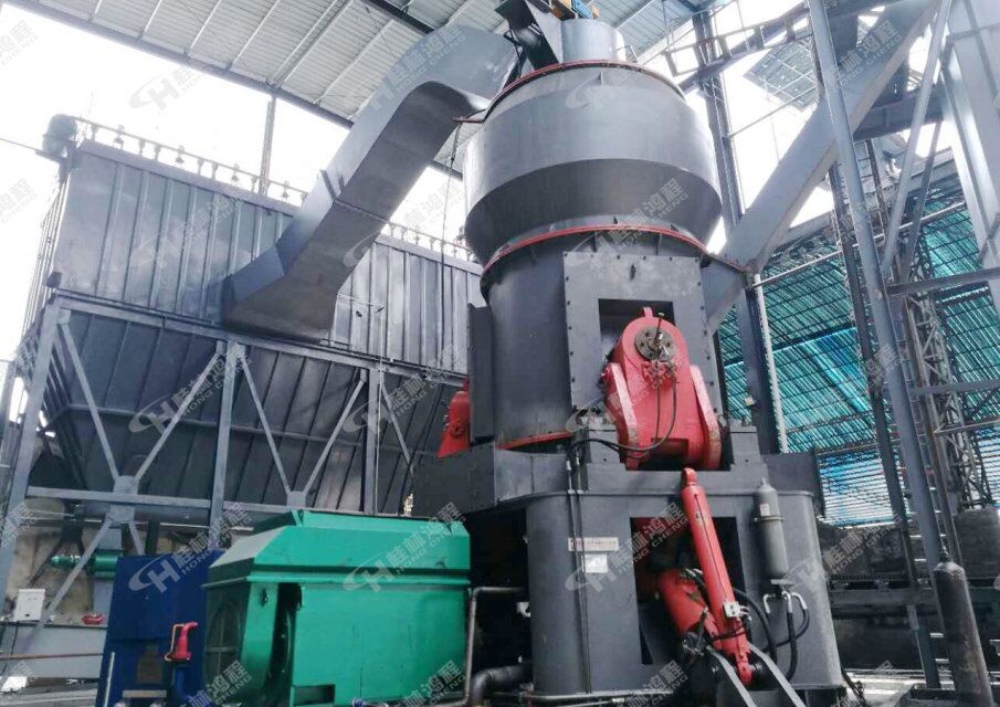 矿渣立磨生产线 立磨 立磨机 客户现场 案例现场 HLM1700立磨