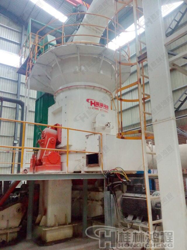HLM1300立磨粉机生产方解石400目时产10吨磨粉设备型号