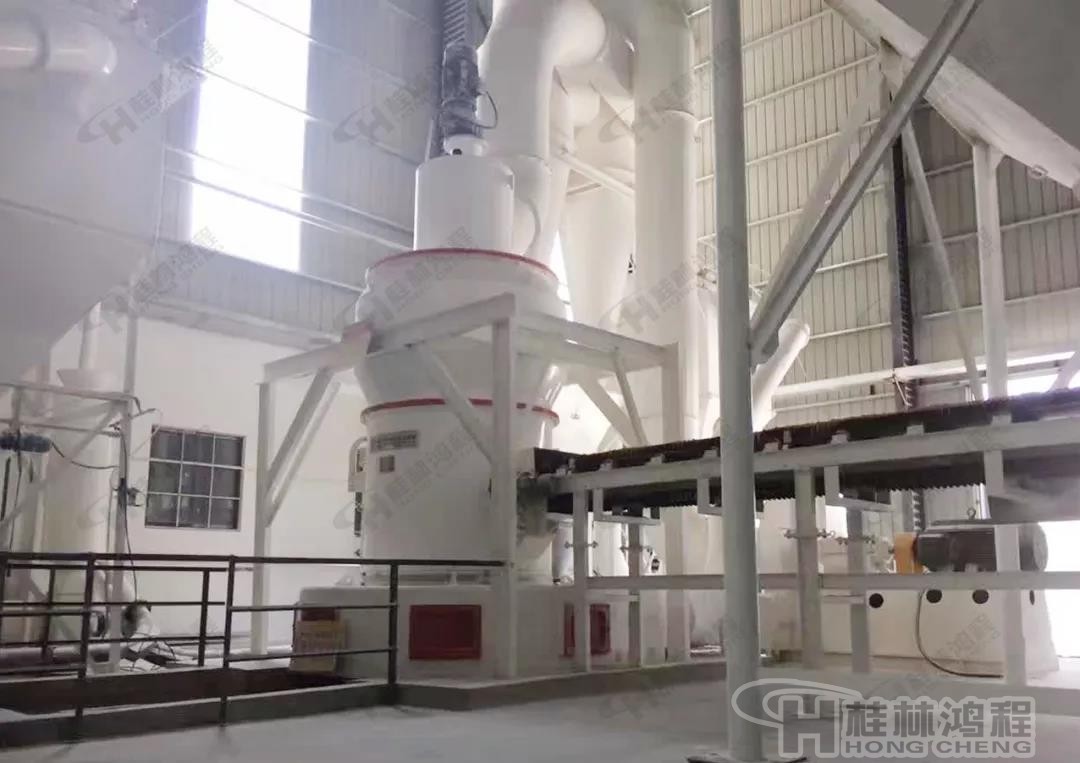 200目碳酸钙磨粉机现场 200目碳酸钙磨粉机现场