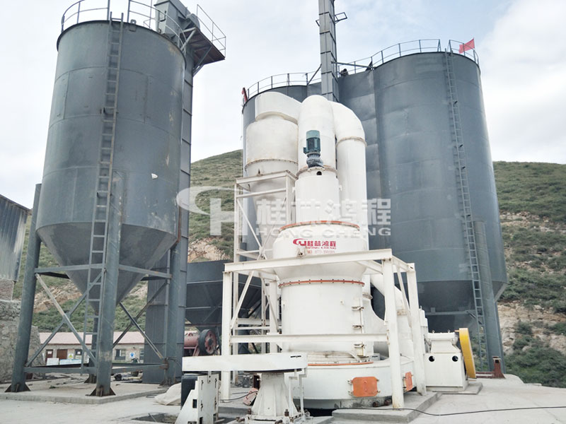 铸造用耐火材料＼塞隆耐火材料\铝矾土耐火材料雷蒙磨粉机：HC摆式磨粉机