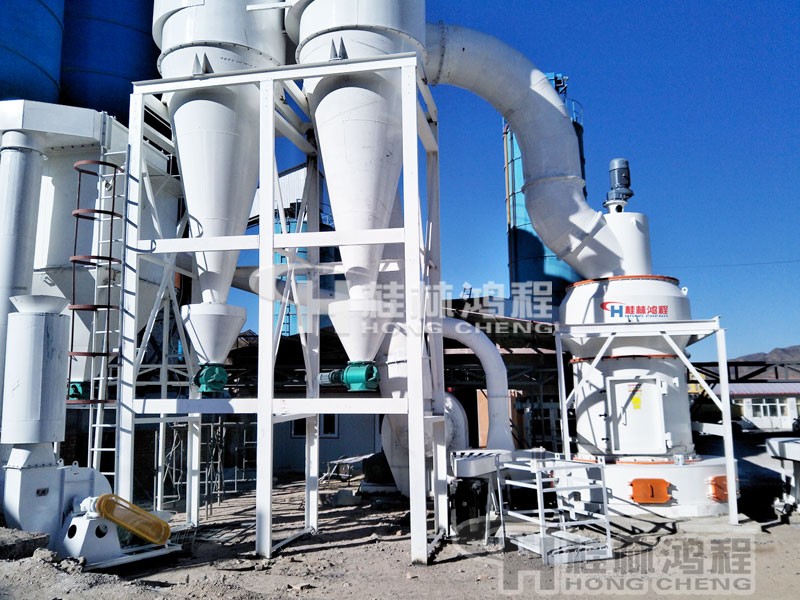 铺路用青石粉碎设备雷蒙磨粉沙一体机 桂林鸿程铺路用青石粉碎设备雷蒙磨粉沙一体机