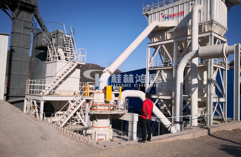磨矿粉机器HLMX1100碳酸钙1500目3吨山西1.jpg