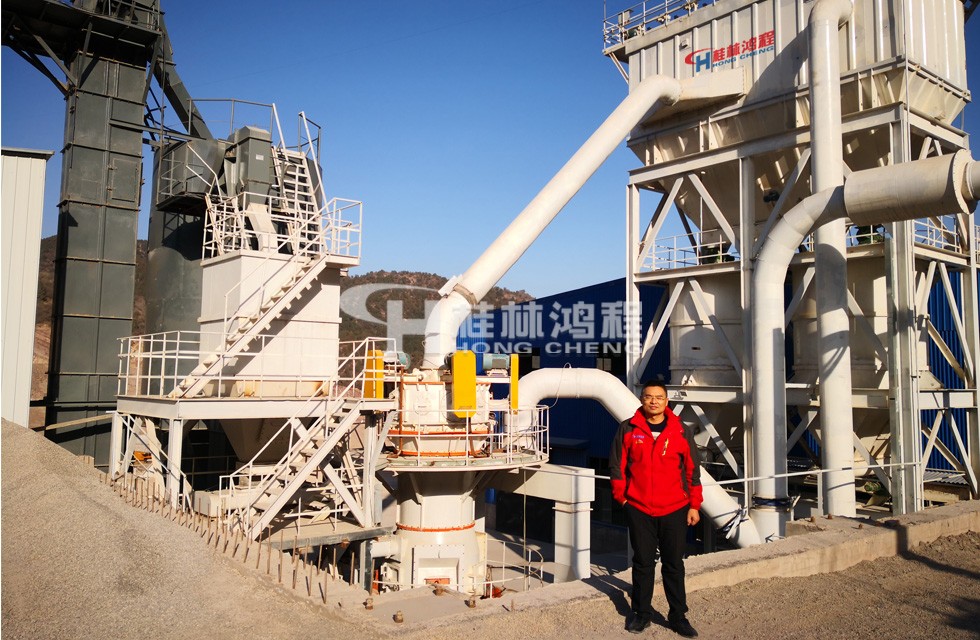 高岭土立式磨机HLMX超细立式磨粉机1500目3吨 高岭土立式磨机HLMX超细立式磨粉机1500目3吨