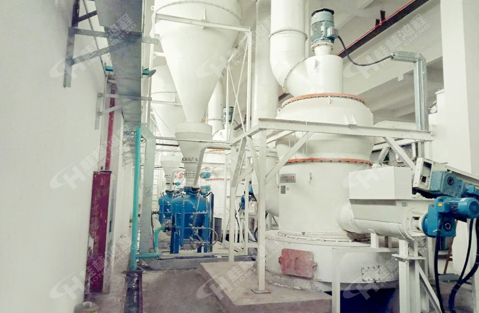 雷蒙粉磨机加工炭黑选型一:HC摆式雷蒙粉磨机 可生产80~600目炭粉 雷蒙粉磨机加工炭黑选型一:HC摆式雷蒙粉磨机 可生产80~600目炭粉