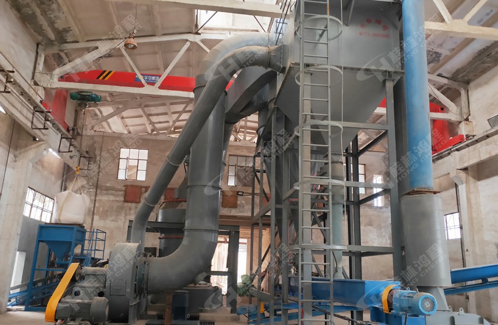 桂林鸿程新型石灰石粉磨生产线 HC纵摆式磨粉机 桂林鸿程新型石灰石粉磨生产线 HC纵摆式磨粉机