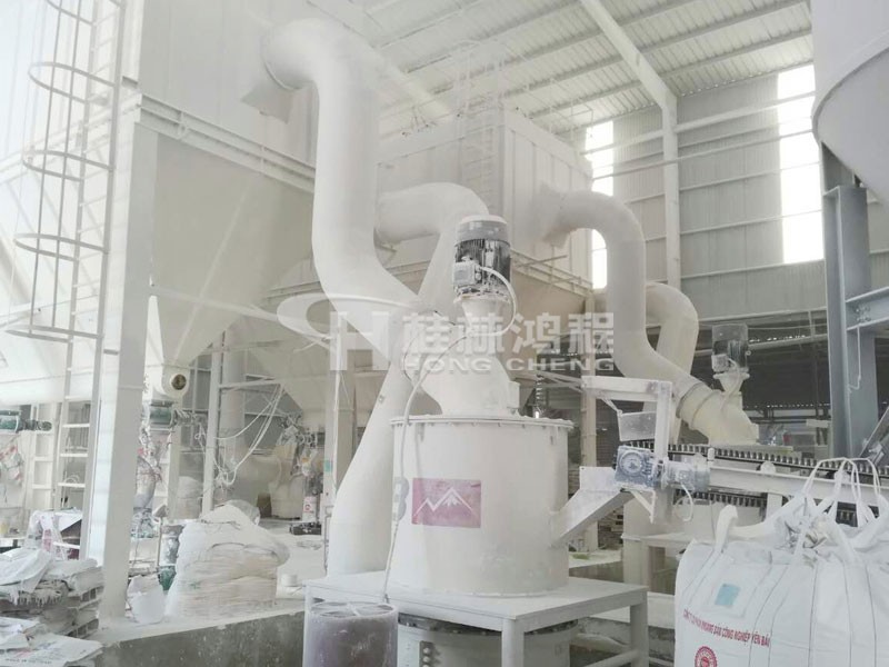 氧化镁轻烧粉磨粉机HCH环辊磨 HCH1395氧化镁轻烧粉磨粉机HCH环辊磨