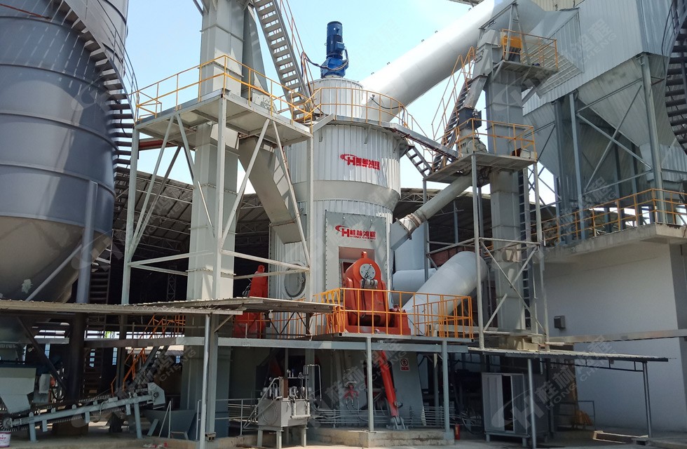 广西矿粉立磨厂家鸿程HLM2600矿粉立磨生产设备广东肇庆客户成功开启