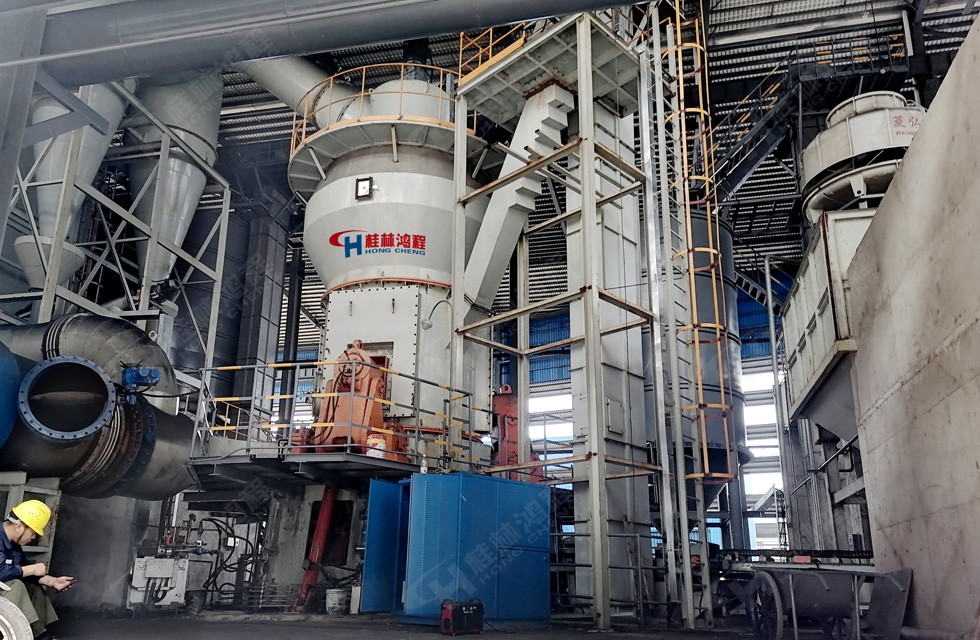 HLM2000锰矿立磨机锰矿块状料-200目-24吨/时左右-广西